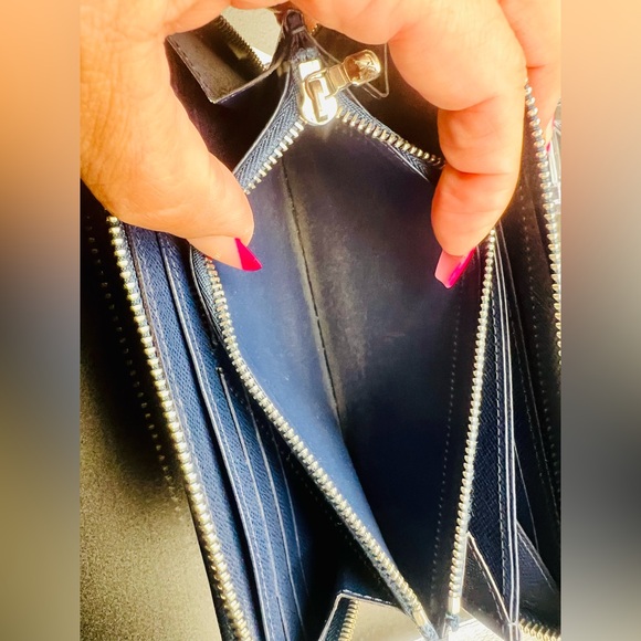 Louis Vuitton Zippy long wallet in blue Epi leather. With silver hardware. VGUC💙 - Picture 11 of 12